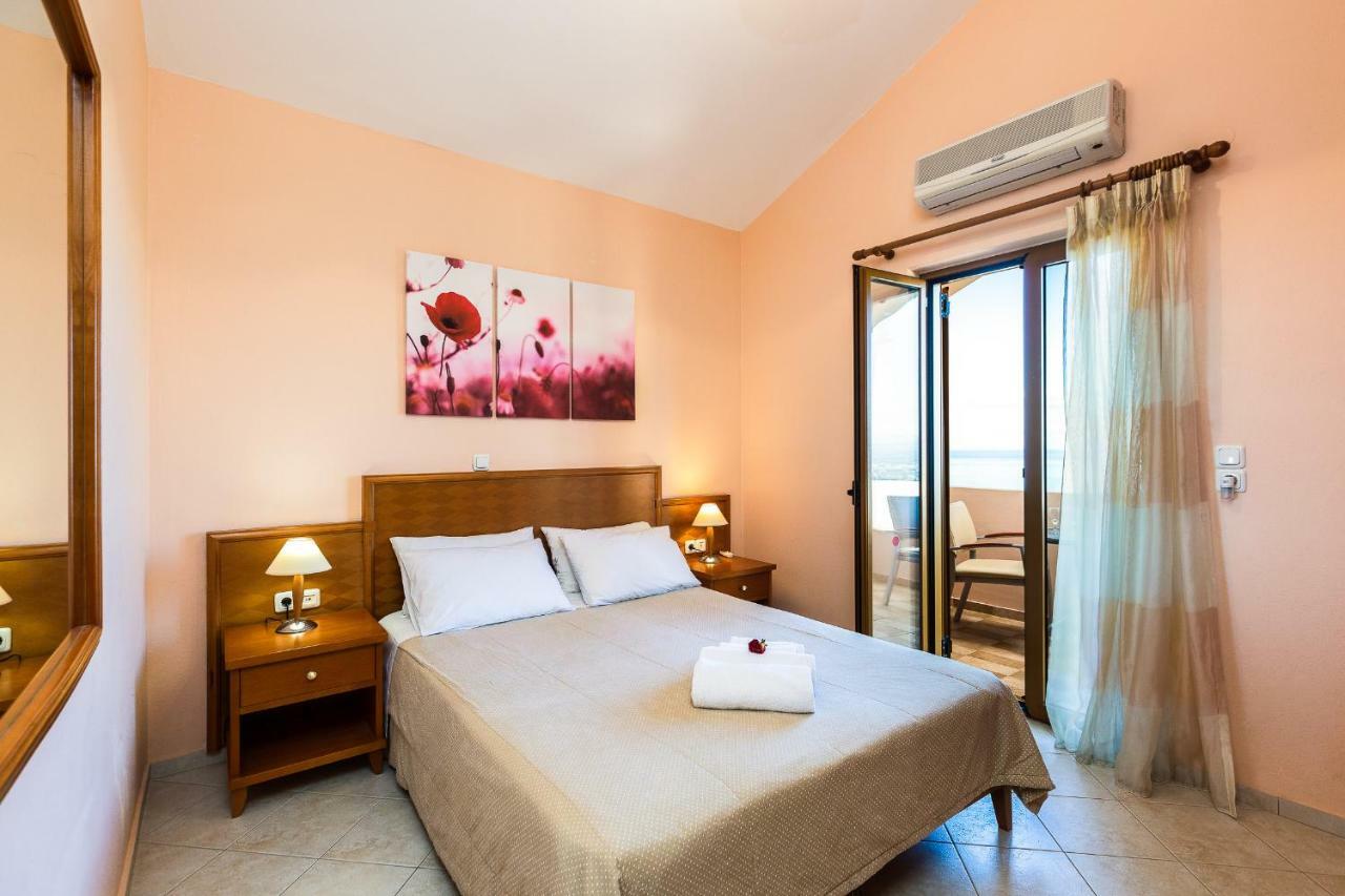 Maroulas Villas Ioanna & Stavros, Private Pools, Bbq & Seaview, By Thinkvilla Kültér fotó